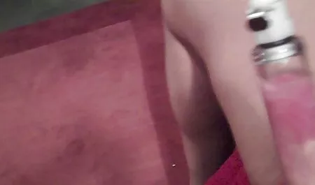 Vollbusige Rothaarige aus von mutter erwischt porn dem Goldenen Zeitalter