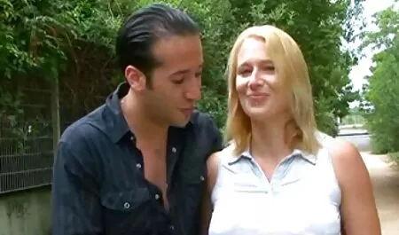 Wunderschöne junge Blondine bekommt harten Analfick mutti und sohn porn und Spermaladung