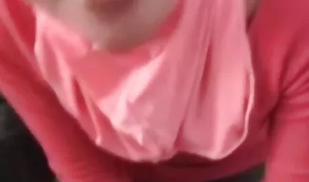Sie können ihren schlaffen Körper sehen mutter und sohn pornofilme