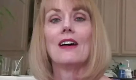 Frau wollte nach der Arbeit etwas sohn mutter porn Anal