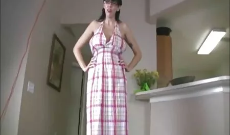 White Chick sex mit der mutter kostenlos trifft auf Black Dick