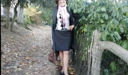 Sara Jay sexfilme mutter sohn saugt den schwarzen Schwanz ihres Nachbarn ab