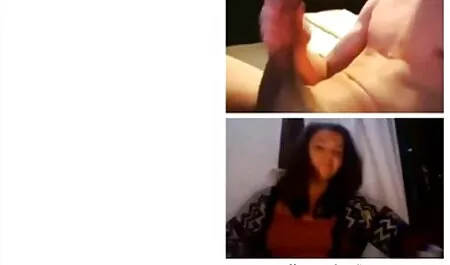 Geiles Küken mama und sohn porn wird im Pool gefickt