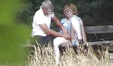 Leckt mutter und sohn porn den großen Kitzler und fickt ihre fette schwarze Muschi