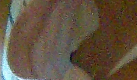 Die Spanierin Betty liebt den analen schwarzen sex mit der mutter kostenlos Hengst
